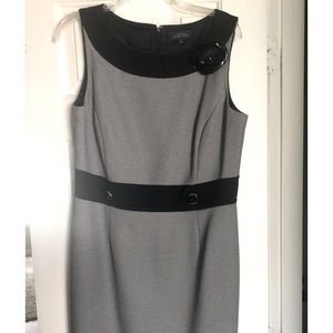 Tahari Aurthur S. Levine Dress 12